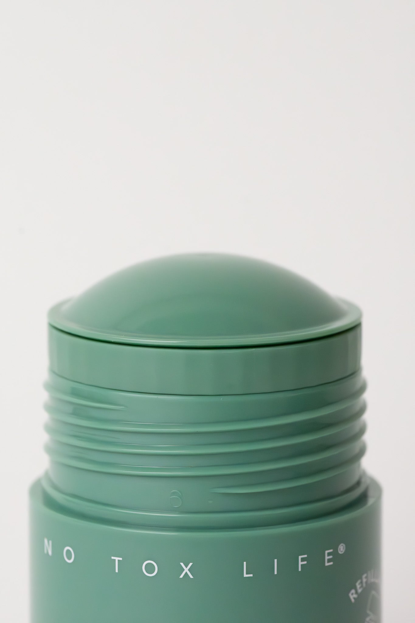 SOLIDSILK® Refillable Deodorant (Pure Aloe Fragrance-Free) - Extra Strength - No Tox Life® - NO TOX LIFE