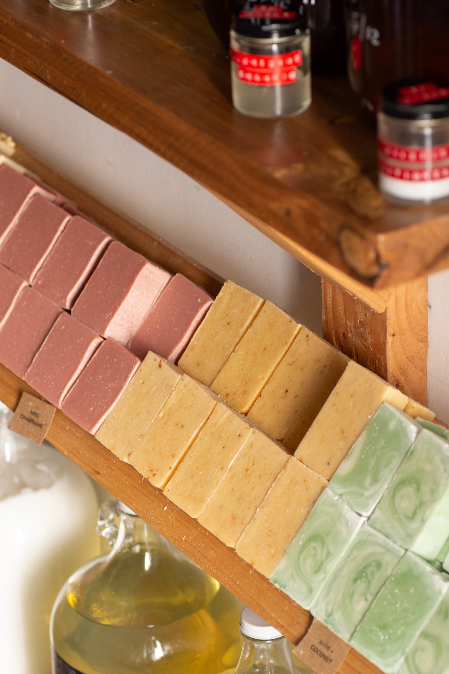 Moisturizing Vegan Shaving Bar - Clean Shave - No Tox Life® - NO TOX LIFE