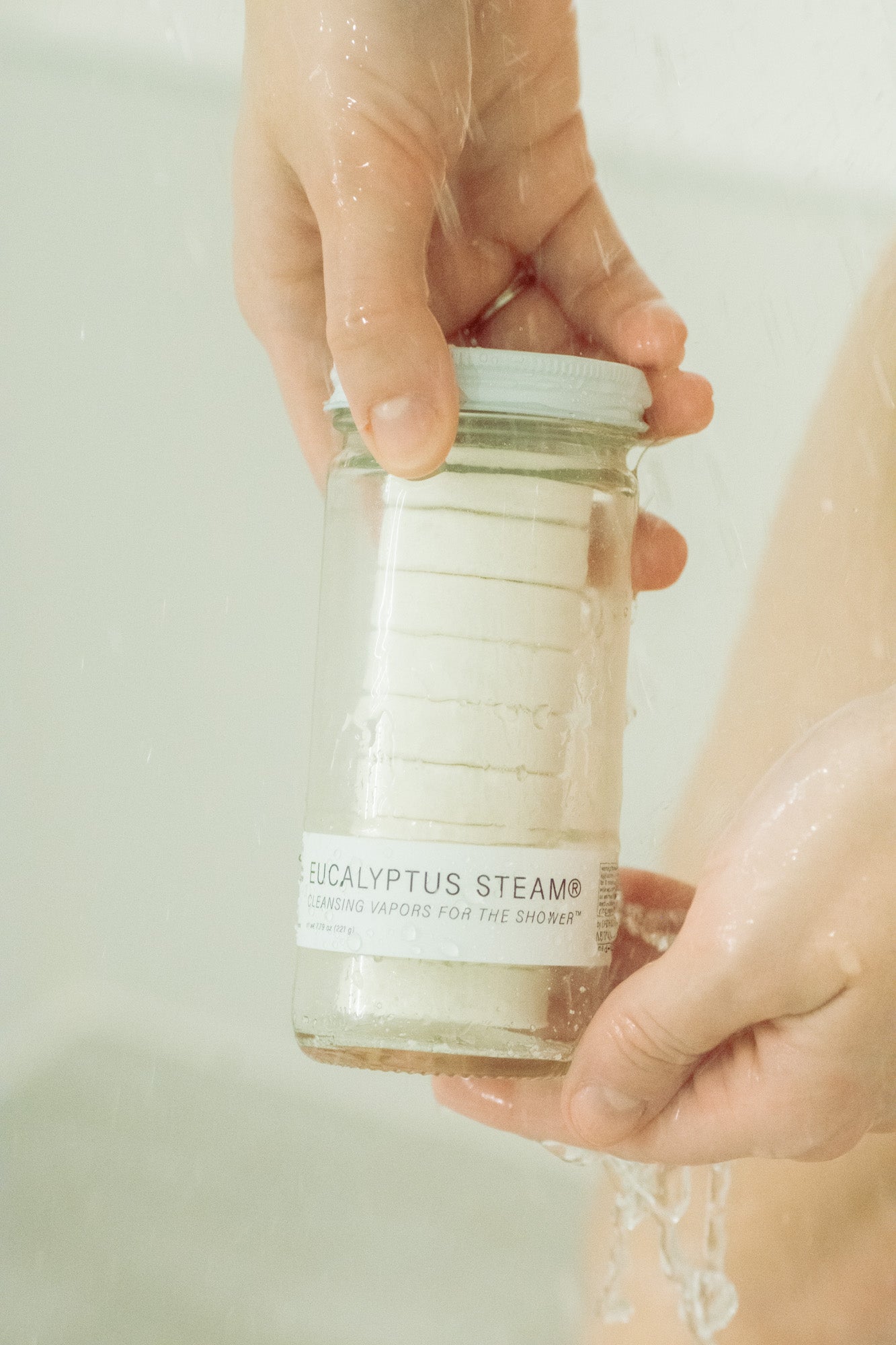 EUCALYPTUS STEAM® Cleansing vapors for the shower® - Normal Jar - No Tox Life® - NO TOX LIFE