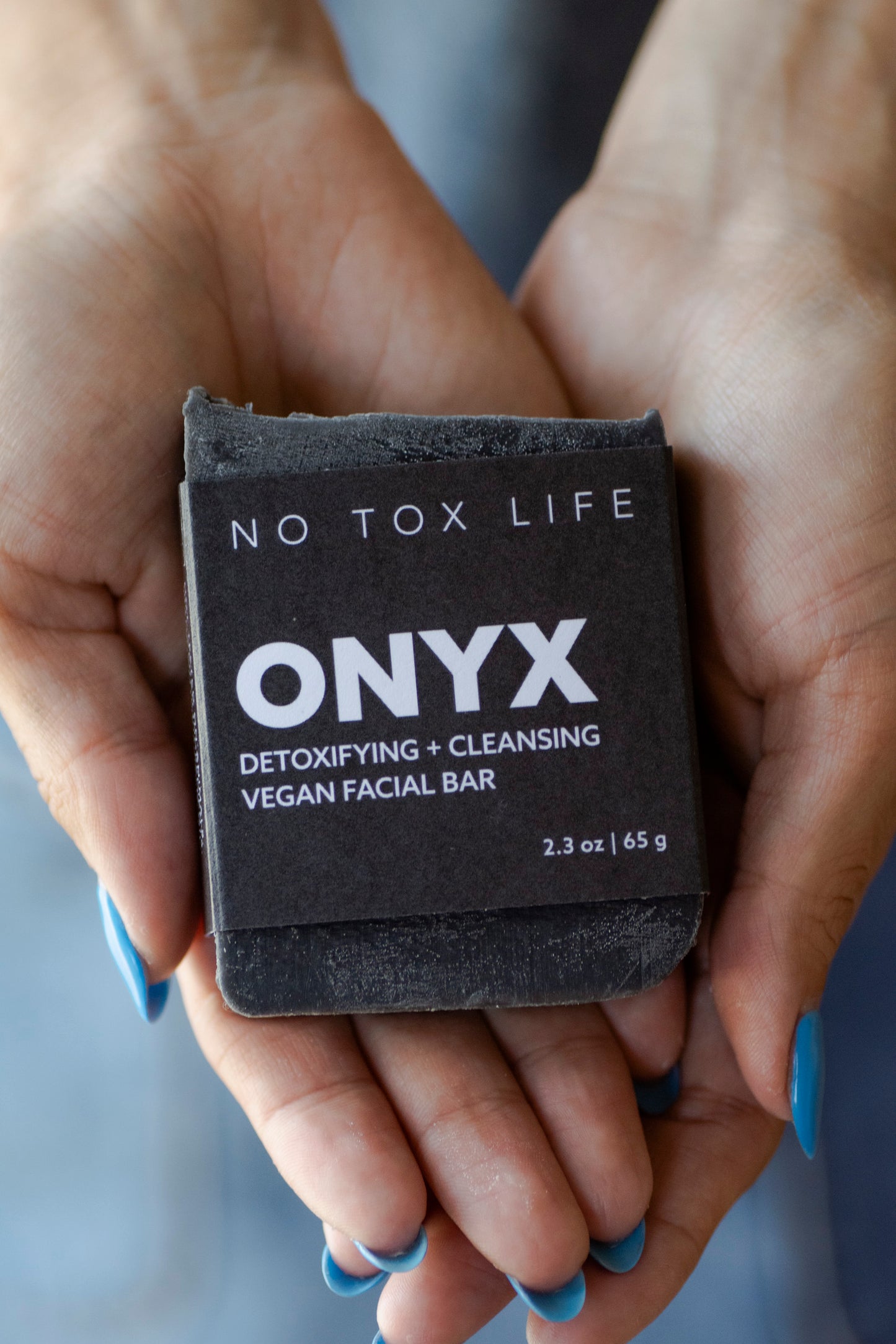 SOLIDSILK® ONYX - Facial Cleansing Bar - No Tox Life® - NO TOX LIFE