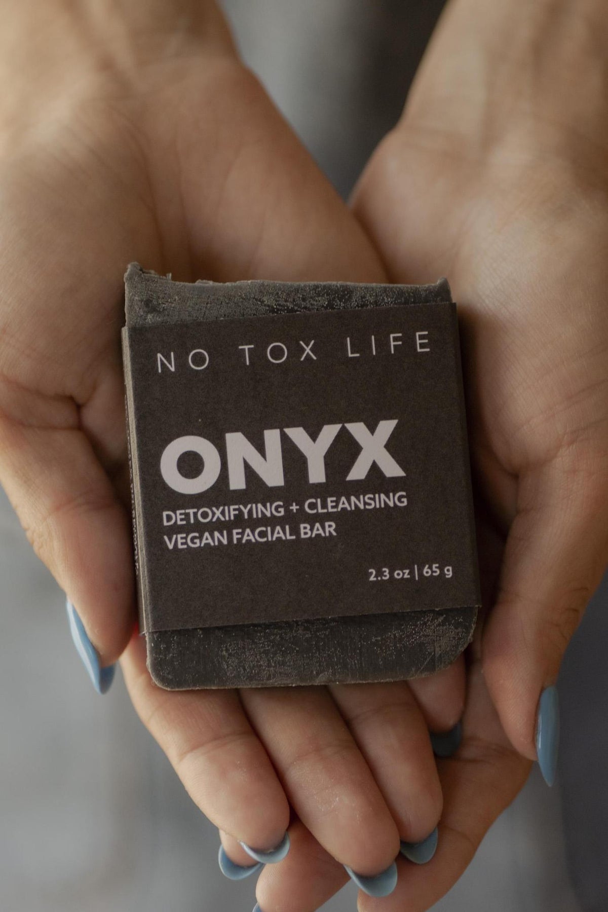 SOLIDSILK® ONYX - Facial Cleansing Bar - No Tox Life®