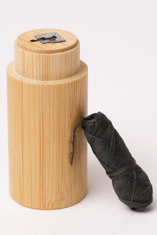 Charcoal Floss - Bamboo Holder
